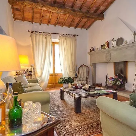דירה Casa Adriano *